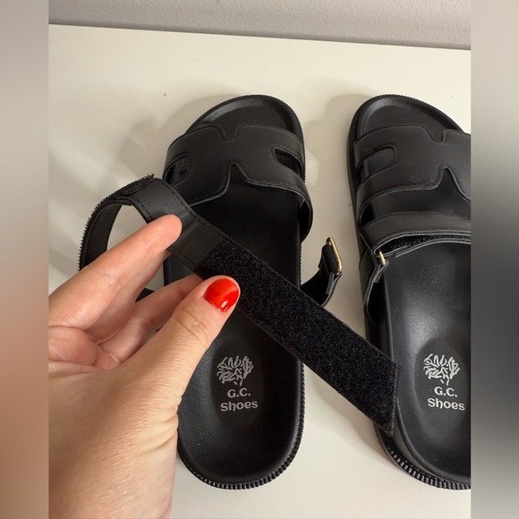 G.C. shoes - Kelly Black Cut-Out Slide Flat Sandals NWOT US 6 - Picture 4 of 6